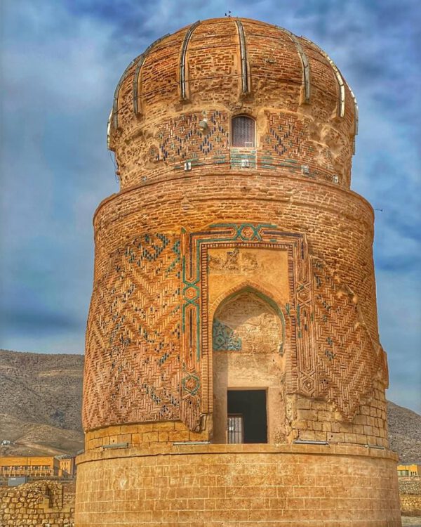 284c4f1f-daf6-4e60-b101-588de50c6d1f