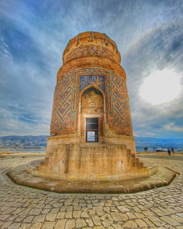 6cf557d7-757f-4132-8d63-15c20fd8876b