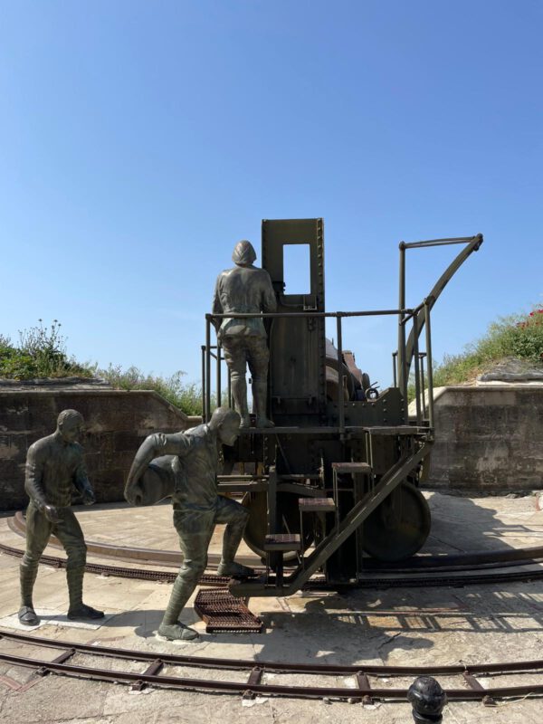 WhatsApp Image 2026-01-13 at 20.08.18 WhatsApp Image 2026-01-13 at 20.08.18