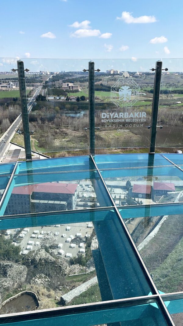 fe387515-0dfa-4246-9897-c56c11f0df09